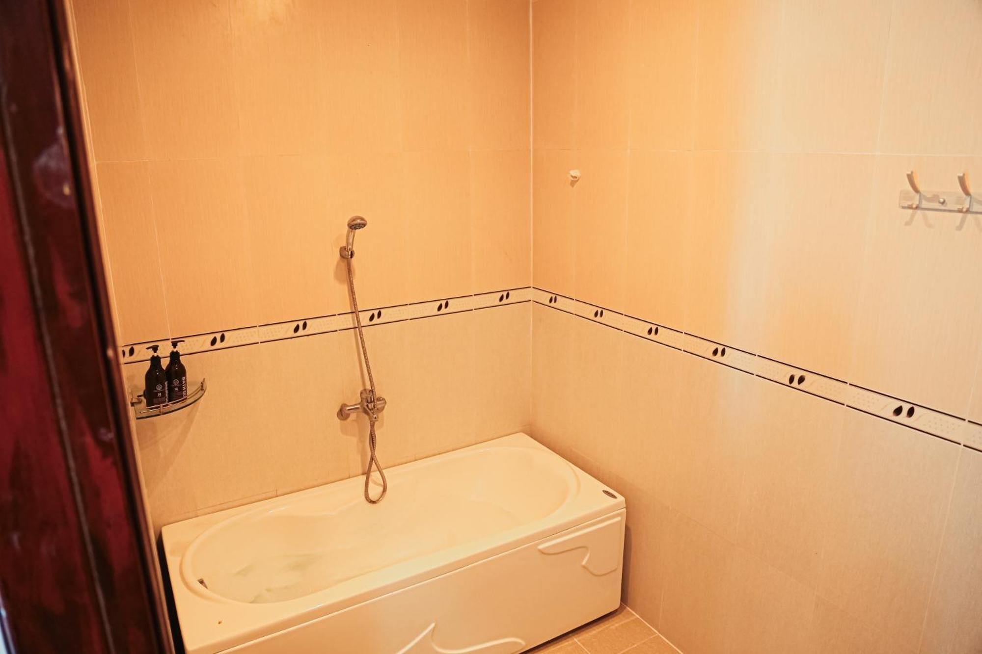 Minh Kieu 2 Hotel Mỹ Tho Ngoại thất bức ảnh