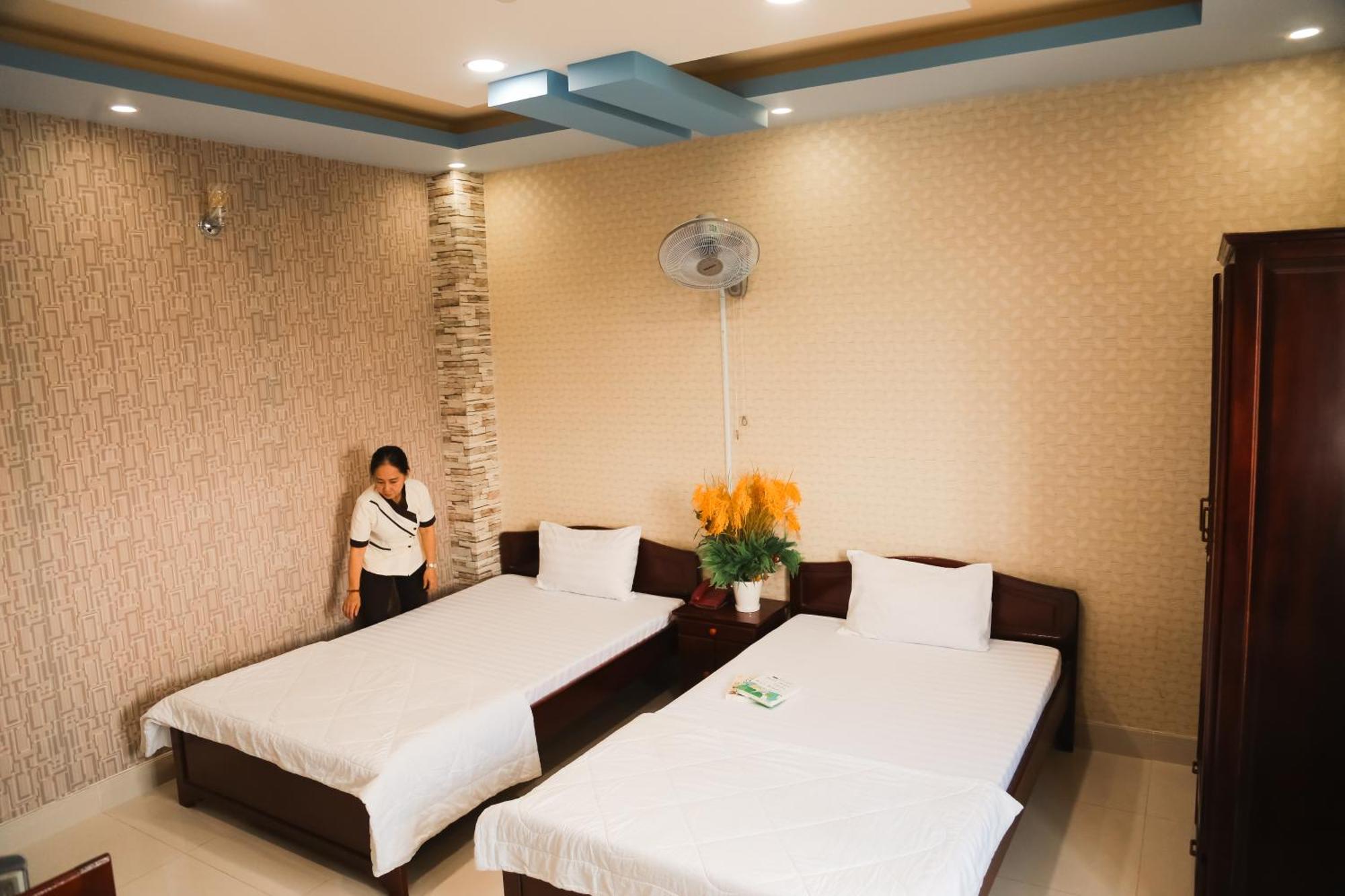 Minh Kieu 2 Hotel Mỹ Tho Ngoại thất bức ảnh
