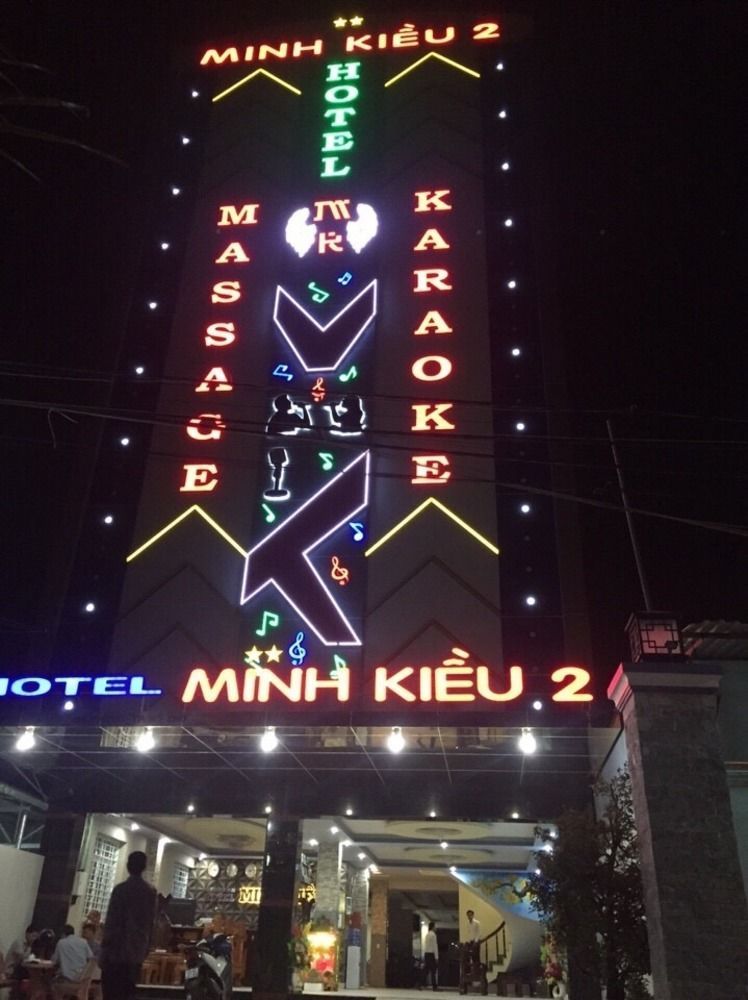 Minh Kieu 2 Hotel Mỹ Tho Ngoại thất bức ảnh